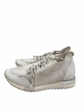 J/SLIDES White Knit Lace-Up Sneakers with Silver Heel Accent Size 6